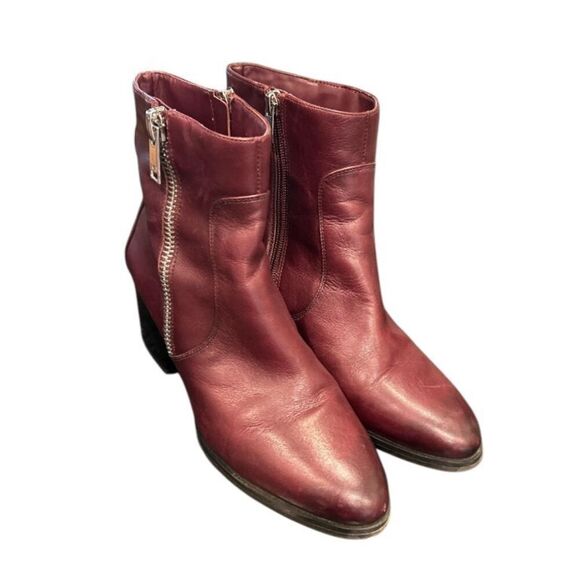 Marc Fisher Burgundy Leather Ankle Boots‎ Block Heel Zipper Detail Size 7.5M - Picture 1 of 8
